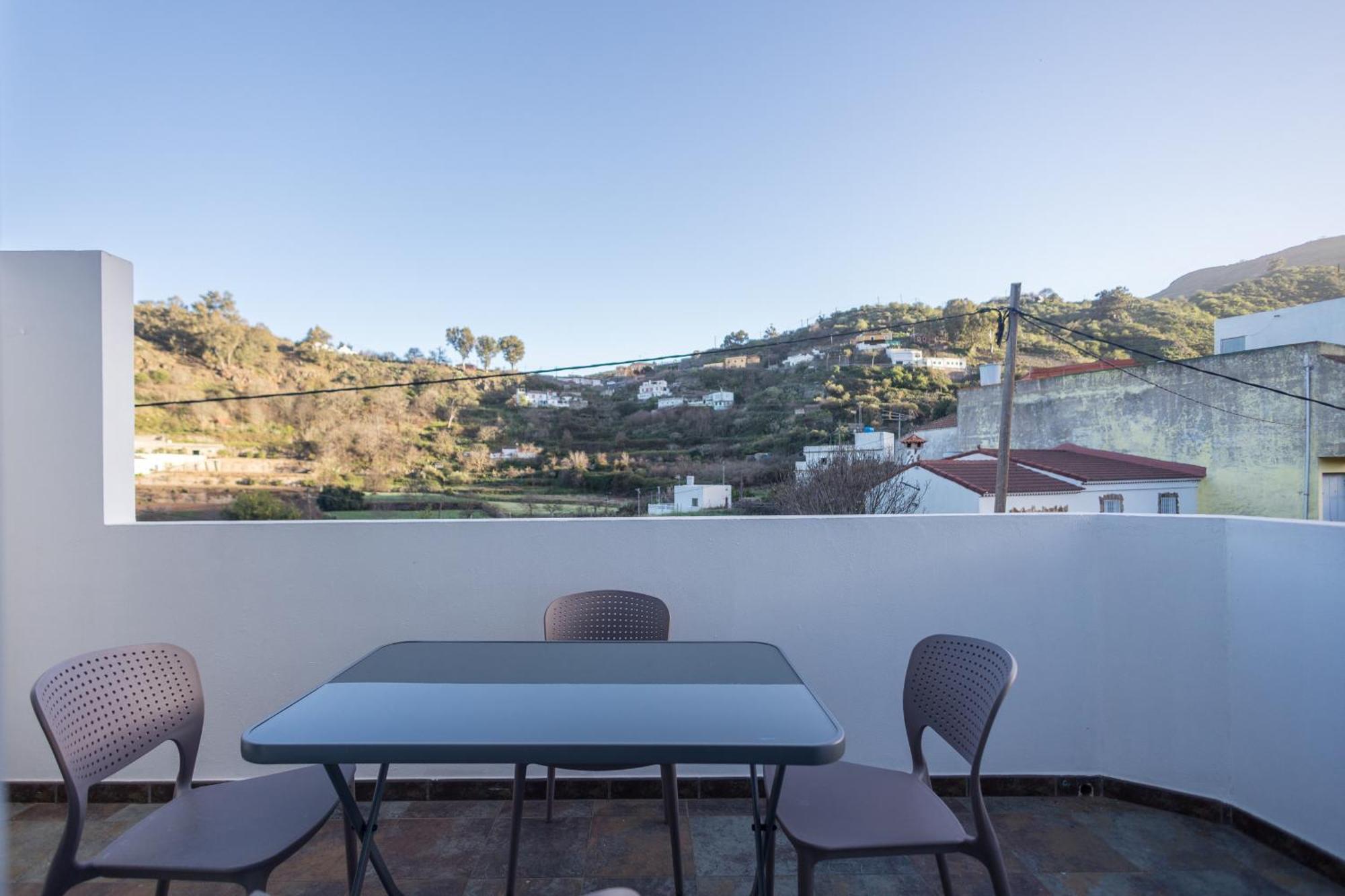 Balcon De La Mina Suites - Aircon And Terrace With Views Vega de San Mateo Extérieur photo